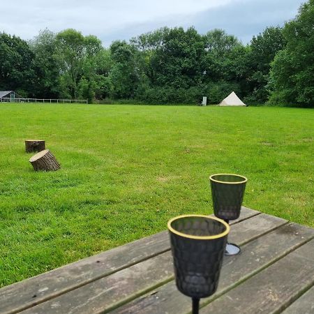 Glamping In Style, Prospector Tent Кролі Екстер'єр фото